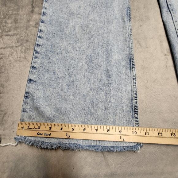 Old Navy Jeans Womens 16 Blue Light Wash Higher High-Rise Flare Raw Hem Stretch - Picture 5 of 10
